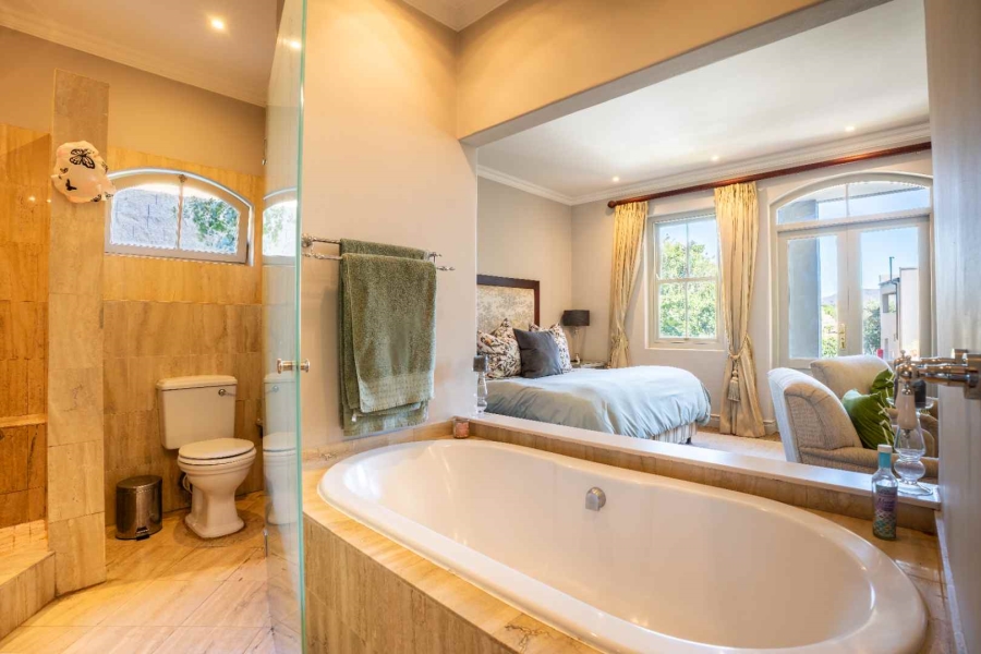 2 Bedroom Property for Sale in Franschhoek Western Cape